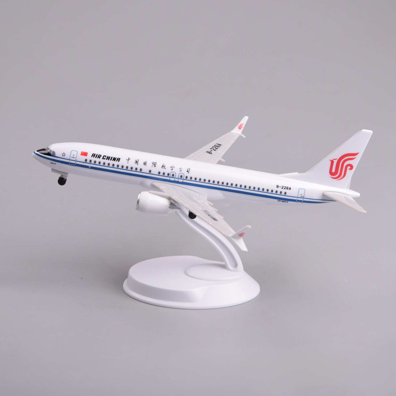 طراز طائرة بلاستيكي مصغر لشركة - مراجعة Model Airplane Plastic وسعره